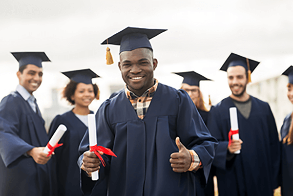Can Poor Students Get Scholarships in the US? Top Opportunities